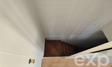 Casa en Venta en Vende Casa esquina 130 m2 3d, 1b, 1e