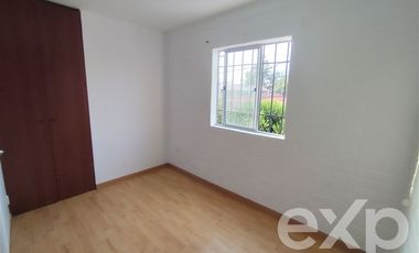 Casa en Venta en Vende Casa esquina 130 m2 3d, 1b, 1e