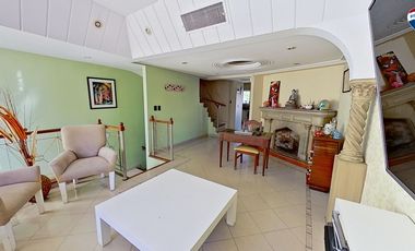 VENTA CASA RAMOS MEJIA 6 AMBIENTES APTO CREDITO
