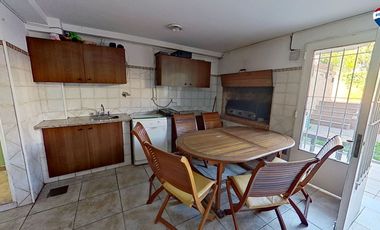 VENTA CASA RAMOS MEJIA 6 AMBIENTES APTO CREDITO