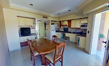 VENTA CASA RAMOS MEJIA 6 AMBIENTES APTO CREDITO