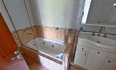 VENTA CASA RAMOS MEJIA 6 AMBIENTES APTO CREDITO