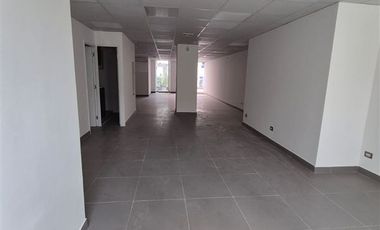 Local Comercial en Arriendo en LA DEHESA