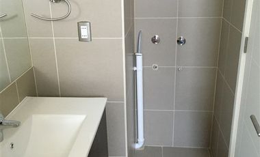 Departamento en Arriendo en Entrelomas con calle La Luna