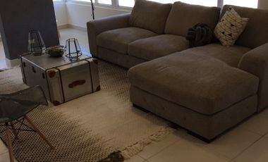 Departamento en Arriendo en Entrelomas con calle La Luna