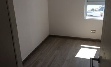 Departamento en Arriendo en Entrelomas con calle La Luna