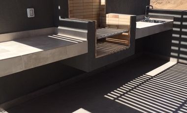 Departamento en Arriendo en Entrelomas con calle La Luna