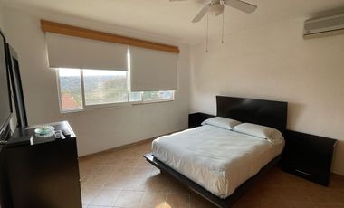 Casa Estilo Contemporáneo con seguridad 24/7 y excelentes espacios