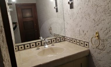 Casa en renta en San Lorenzo Acopilco