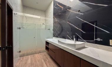 Casa en venta en Puerta de Hierro