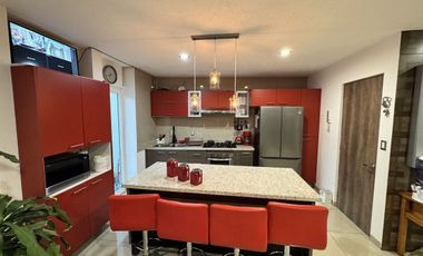 Venta Hermosa Casa en Milenio III, Queretaro
