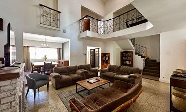 JUNTO A LOMAS HIPODROMO CASA EN VENTA