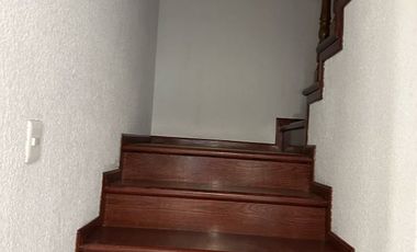 VENDO PRECIOSA CASA EN LA FLORIDA NAUCALPAN EDOMEX