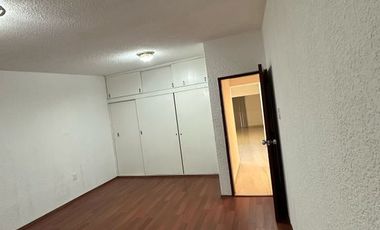 VENDO PRECIOSA CASA EN LA FLORIDA NAUCALPAN EDOMEX