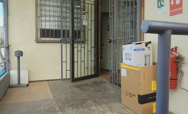 Oficina en arriendo en QUINTA NORMAL