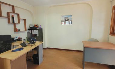 Oficina en arriendo en QUINTA NORMAL