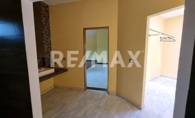 CASA EN VENTA - (3)