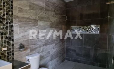 CASA EN VENTA - (3)