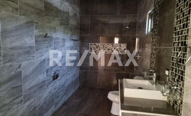 CASA EN VENTA - (3)