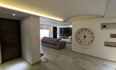 Residencia de Lujo en el Prestigioso Club de Golf Bellavista.