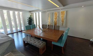 Residencia de Lujo en el Prestigioso Club de Golf Bellavista.