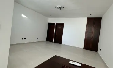 Casa en venta en Rincón de los Encinos, Saltillo, Coahuila de Zaragoza