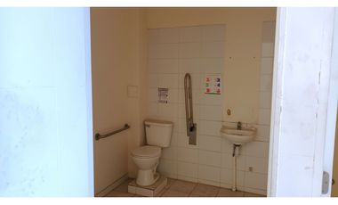 ARRIENDO Bodega de 204,1 m2 + 47,6 m2 de Altillo, Av. La Montaña, Lampa