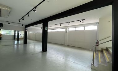 LOCAL COMERCIAL EN AV PRIMAVERA