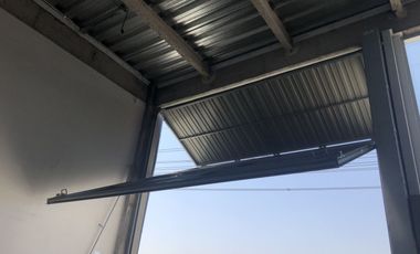 ARRIENDO NUEVO Bodegas 315 m2 de galpón y 83 m2 de oficinas, Ruta 5, Lampa