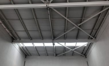 ARRIENDO NUEVO Bodegas de 236,87 m2 galpón + 83,12 m2 oficinas Ruta 5, Lampa