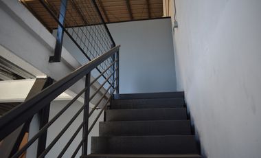ARRIENDO Bodega de 592 m2 + 145,7 m2 de Oficina, Av. La Montaña, Lampa