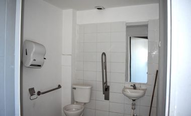 ARRIENDO Bodega de 592 m2 + 145,7 m2 de Oficina, Av. La Montaña, Lampa
