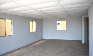 ARRIENDO Bodega de 204,1 m2 + 47,6 m2 de Oficina, Av. La Montaña, Lampa