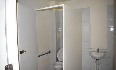 ARRIENDO Bodega de 204,1 m2 + 47,6 m2 de Oficina, Av. La Montaña, Lampa
