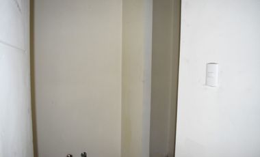 ARRIENDO Bodega de 204,1 m2 + 47,6 m2 de Oficina, Av. La Montaña, Lampa