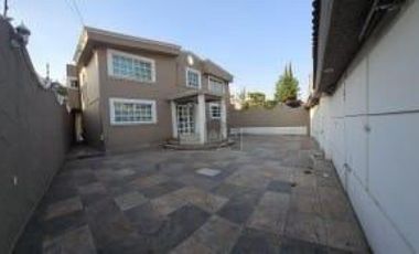 Casa sola en venta en Bosques del Lago, Cuautitlán Izcalli, México