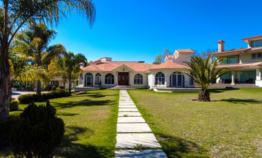 Residencia de Lujo en Venta Tepotzotlan. Un Nivel 10734