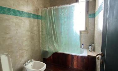 Casa en venta - 3 Dormitorios 4 Baños - Cochera - 1.000Mts2 - Escobar