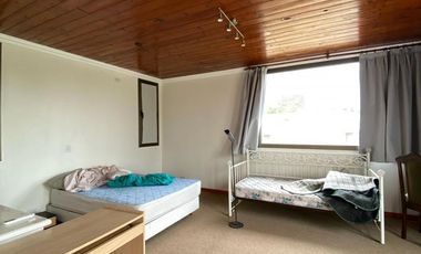 Casa en venta - 3 Dormitorios 4 Baños - Cochera - 1.000Mts2 - Escobar