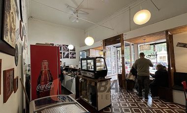 CASA COMERCIAL FRENTE A PLAZA DE VICUÑA
