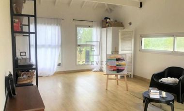 Casa de 3 dormitorios y pileta en venta, Barrio Cerrado, Escobar, G.B.A. Zona Norte