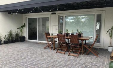 Casa de 3 dormitorios y pileta en venta, Barrio Cerrado, Escobar, G.B.A. Zona Norte