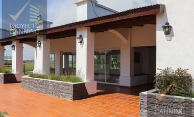 Venta de Casa en Barrio La Horqueta de Echeverría Canning