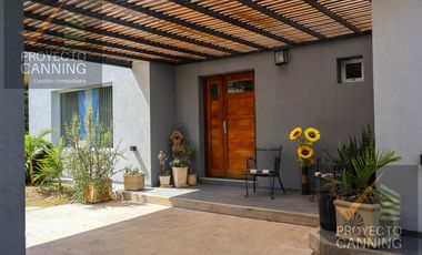 Venta de Casa en Barrio La Horqueta de Echeverría Canning
