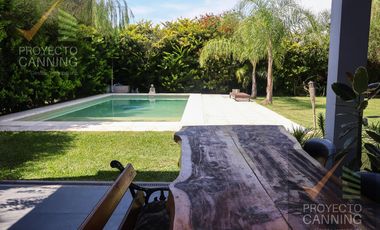 Venta de Casa en Barrio La Horqueta de Echeverría Canning