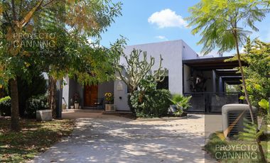 Venta de Casa en Barrio La Horqueta de Echeverría Canning