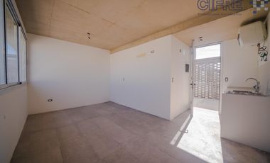 Departamento 3 ambientes en PB patio parrilla en construcción! Cochera optativa