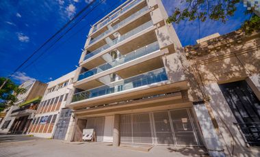 Departamento 3 ambientes en PB patio parrilla en construcción! Cochera optativa