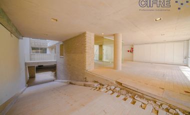 Departamento 3 ambientes en PB patio parrilla en construcción! Cochera optativa