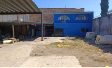 Bodega 990mts2 uso de suelo mixto en el centro de Guadalajara